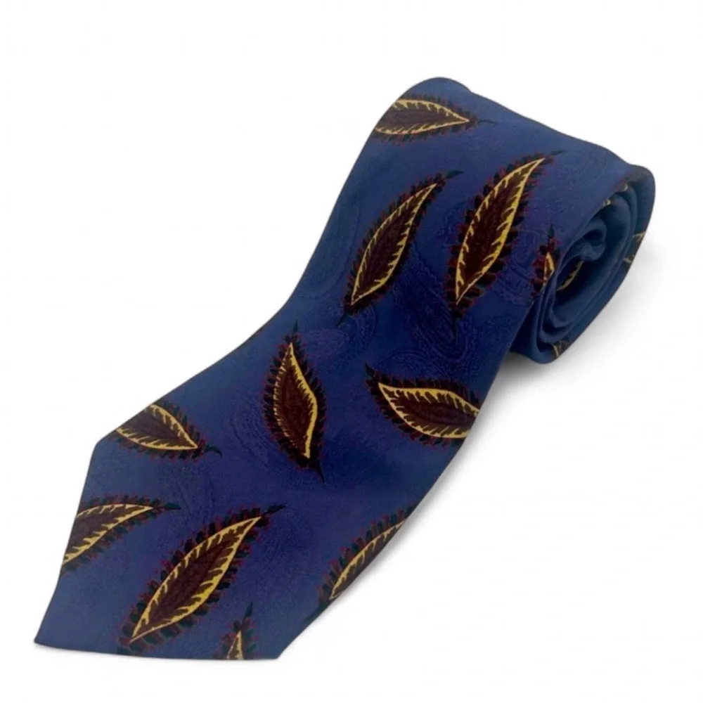 Hugo Boss Silk Tie Blue Purple Leaf Pattern Wide Classic Italy Designer Luxury